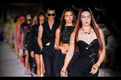 Versace Spring Summer 2022 | Fashion Show
