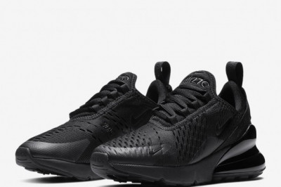 Top 10 mẫu giày thể thao đang được ưa chuộng tại Việt Nam