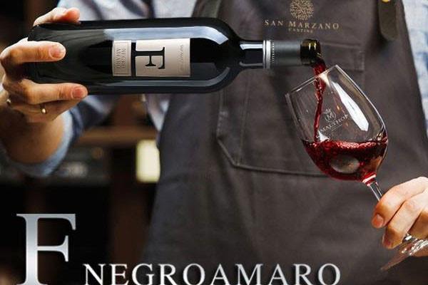 Rượu vang đỏ Negroamaro