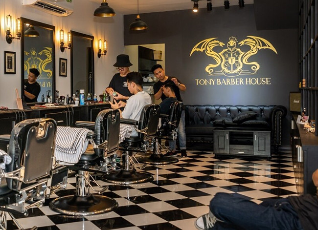 Top 5 Barber Shop cắt tóc nam nổi tiếng nhất Sài Gòn